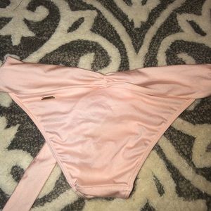 PINK vs swim bottom